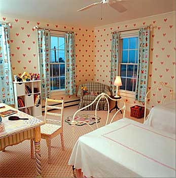 alt="Wallpaper & Fabric Design Store Martha's Vineyard"